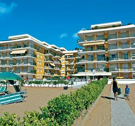 Attico Fronte Mare Appartamento